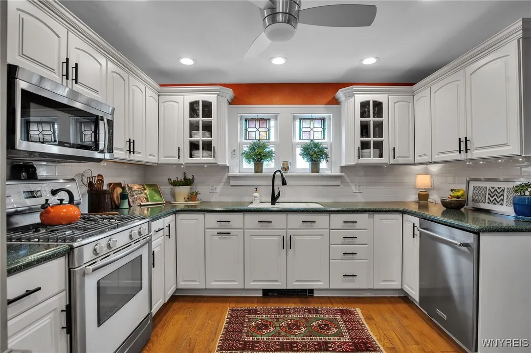 201 Walton Drive, Amherst, New York 14226, Amherst, New York 14226, 3 Bedrooms Bedrooms, 7 Rooms Rooms,1 BathroomBathrooms,Residential,Closed,201 Walton Drive, Amherst, New York 14226,0,B1617526