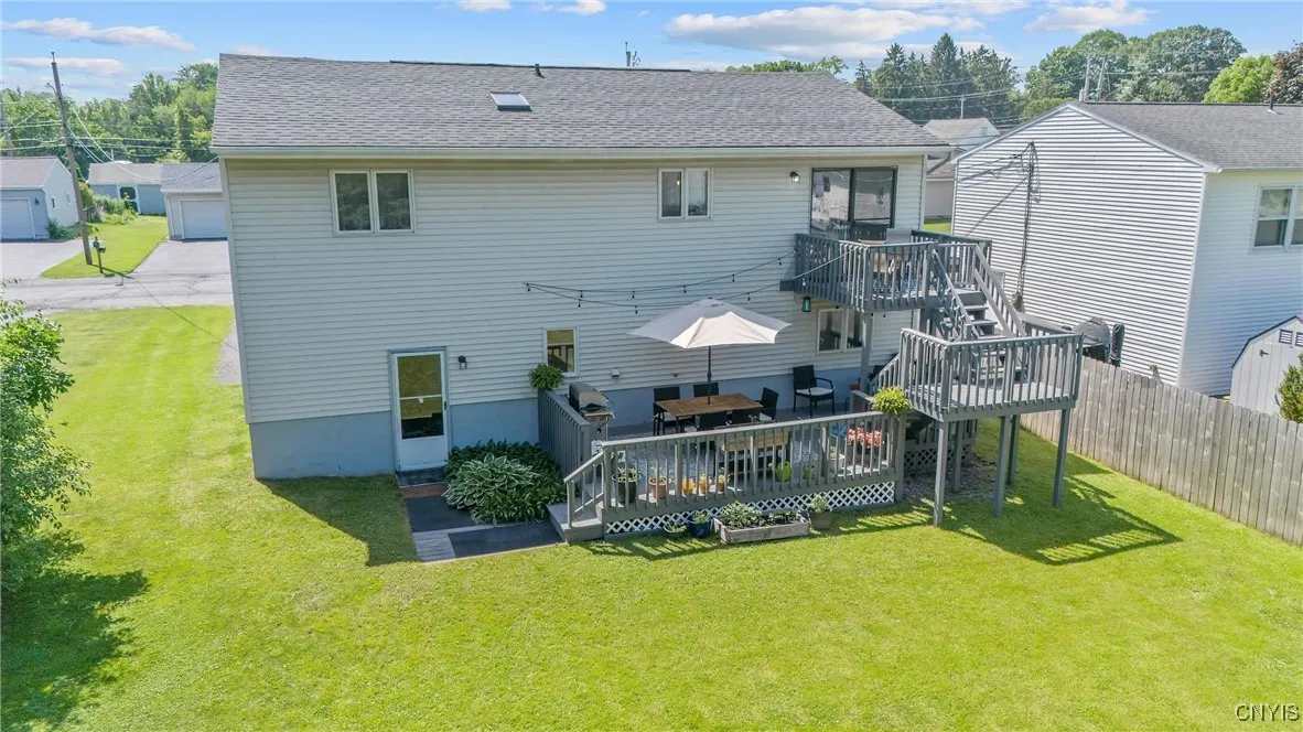 105 Sharon Road, Geddes, New York 13209, Geddes, New York 13209, 3 Bedrooms Bedrooms, 7 Rooms Rooms,1 BathroomBathrooms,Residential,Closed,105 Sharon Road, Geddes, New York 13209,S1617633