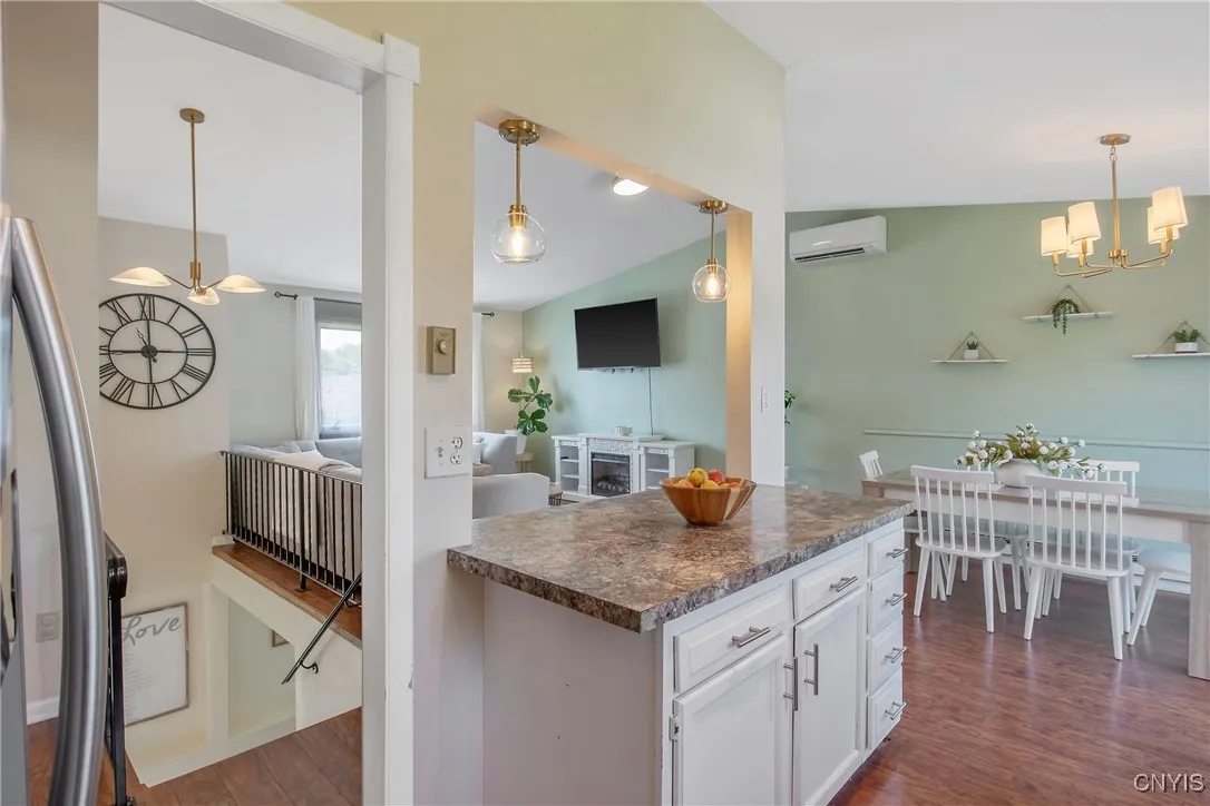 105 Sharon Road, Geddes, New York 13209, Geddes, New York 13209, 3 Bedrooms Bedrooms, 7 Rooms Rooms,1 BathroomBathrooms,Residential,Closed,105 Sharon Road, Geddes, New York 13209,S1617633