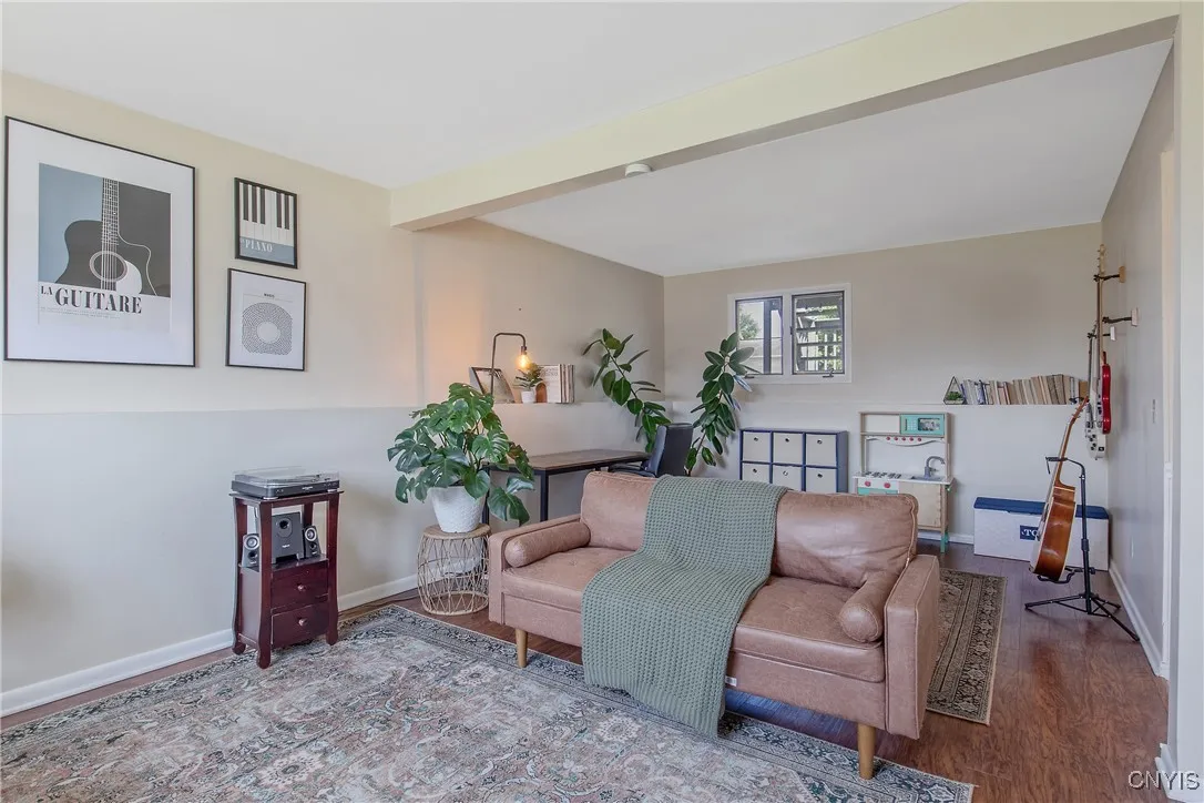 105 Sharon Road, Geddes, New York 13209, Geddes, New York 13209, 3 Bedrooms Bedrooms, 7 Rooms Rooms,1 BathroomBathrooms,Residential,Closed,105 Sharon Road, Geddes, New York 13209,S1617633