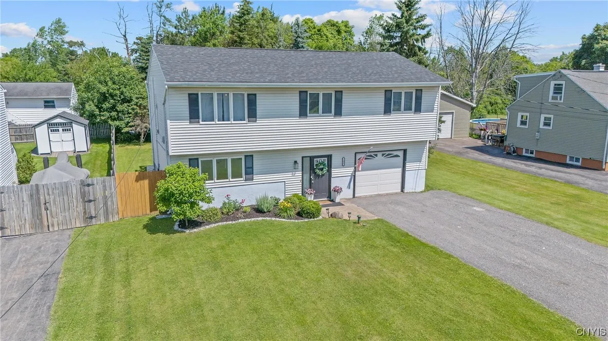 105 Sharon Road, Geddes, New York 13209, Geddes, New York 13209, 3 Bedrooms Bedrooms, 7 Rooms Rooms,1 BathroomBathrooms,Residential,Closed,105 Sharon Road, Geddes, New York 13209,S1617633
