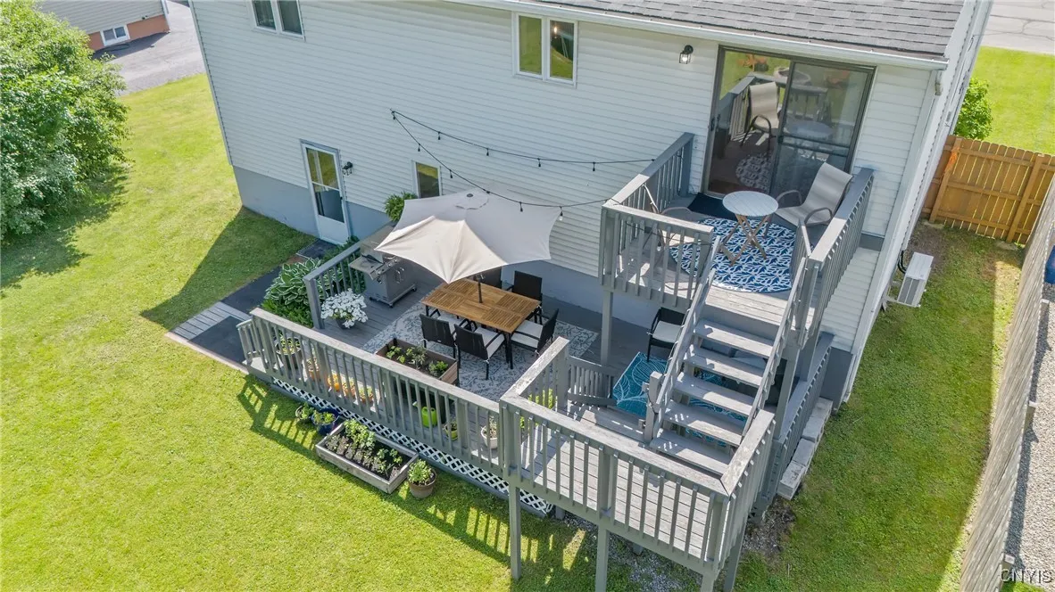 105 Sharon Road, Geddes, New York 13209, Geddes, New York 13209, 3 Bedrooms Bedrooms, 7 Rooms Rooms,1 BathroomBathrooms,Residential,Closed,105 Sharon Road, Geddes, New York 13209,S1617633