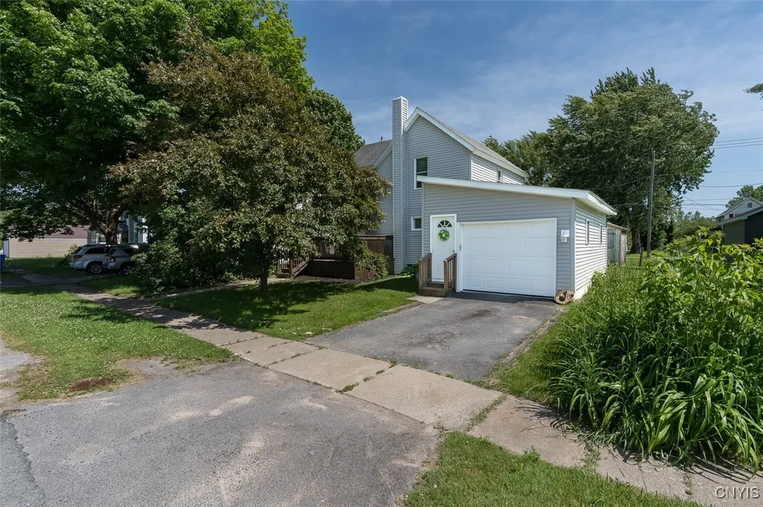 92 Riverside Drive, Wilna, New York 13619, Wilna, New York 13628, 3 Bedrooms Bedrooms, 7 Rooms Rooms,1 BathroomBathrooms,Residential,For Sale,92 Riverside Drive, Wilna, New York 13619,S1617919