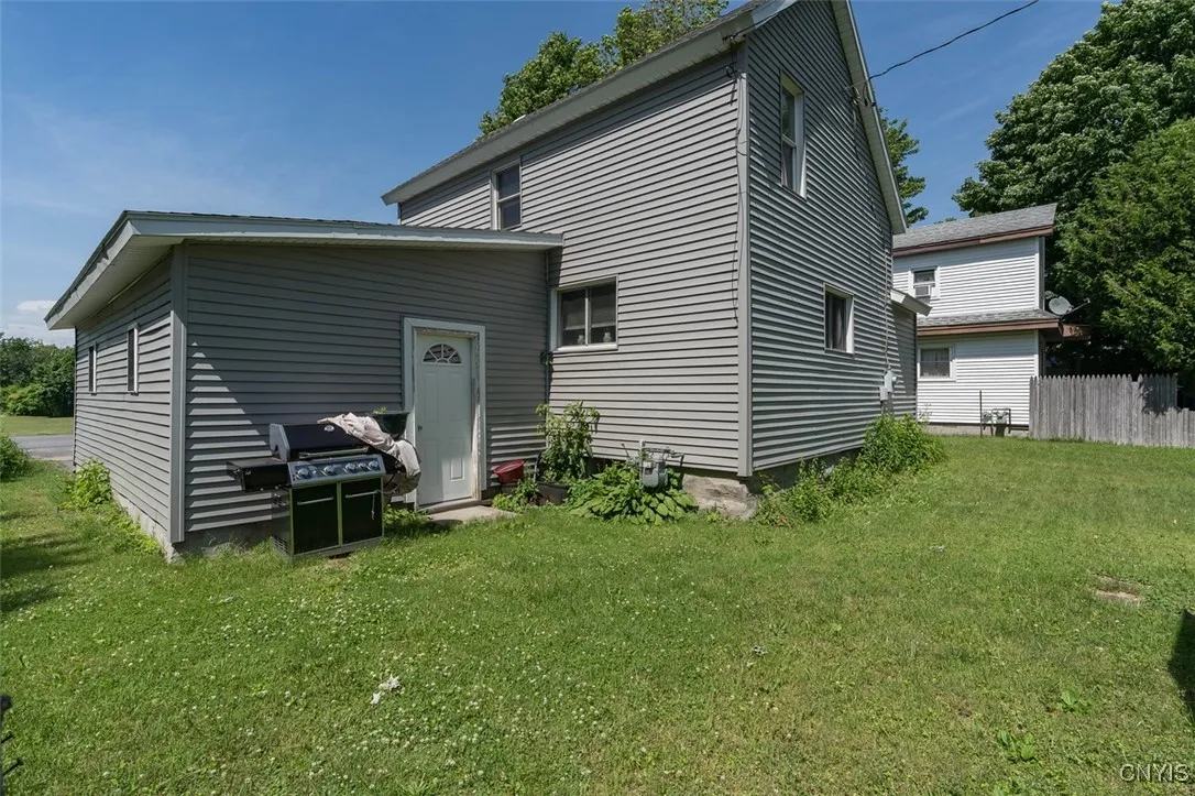 92 Riverside Drive, Wilna, New York 13619, Wilna, New York 13628, 3 Bedrooms Bedrooms, 7 Rooms Rooms,1 BathroomBathrooms,Residential,For Sale,92 Riverside Drive, Wilna, New York 13619,S1617919