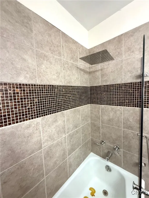 9 Homestead Road West, Kirkland, New York 13323, Kirkland, New York 13323, 4 Bedrooms Bedrooms, 9 Rooms Rooms,3 BathroomsBathrooms,Residential,Closed,9 Homestead Road West, Kirkland, New York 13323,0,S1617798