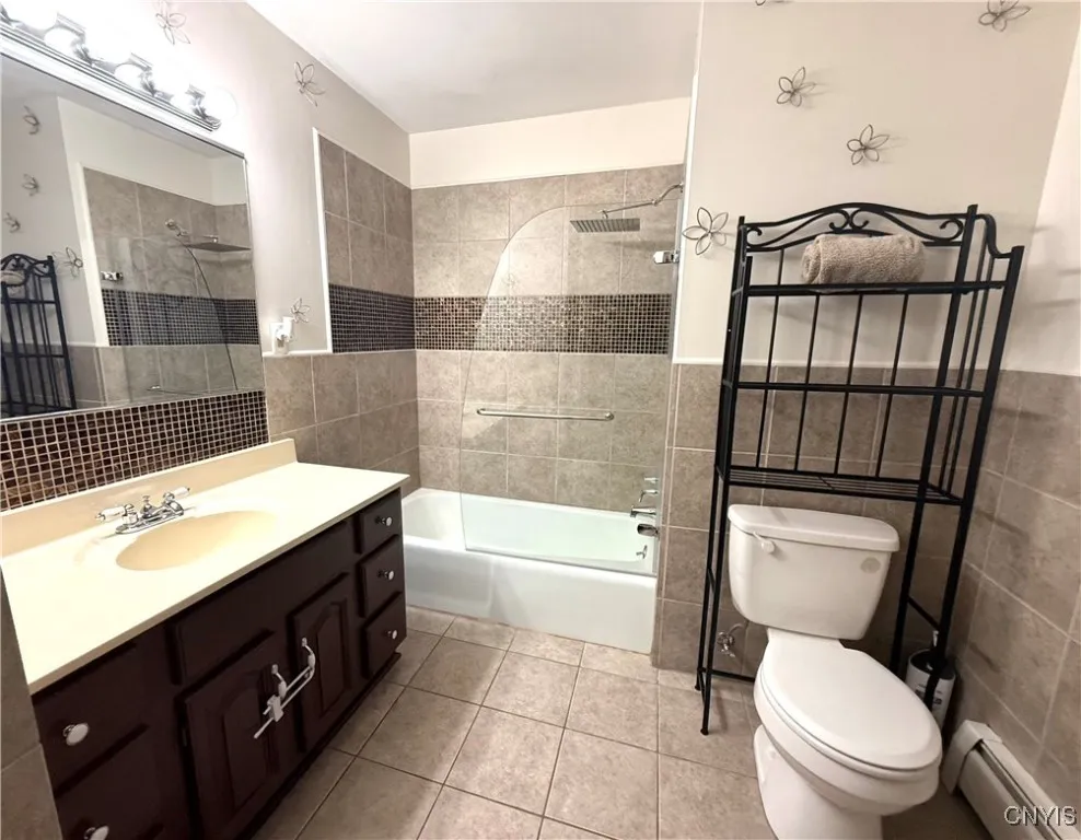 9 Homestead Road West, Kirkland, New York 13323, Kirkland, New York 13323, 4 Bedrooms Bedrooms, 9 Rooms Rooms,3 BathroomsBathrooms,Residential,Closed,9 Homestead Road West, Kirkland, New York 13323,0,S1617798