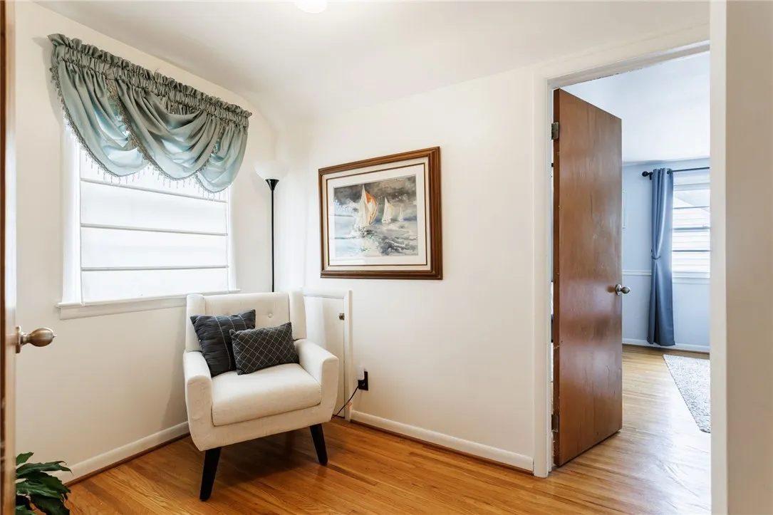 196 Saint Johns Drive, Greece, New York 14626, Greece, New York 14626, 3 Bedrooms Bedrooms, 6 Rooms Rooms,1 BathroomBathrooms,Residential,For Sale,196 Saint Johns Drive, Greece, New York 14626,R1616977