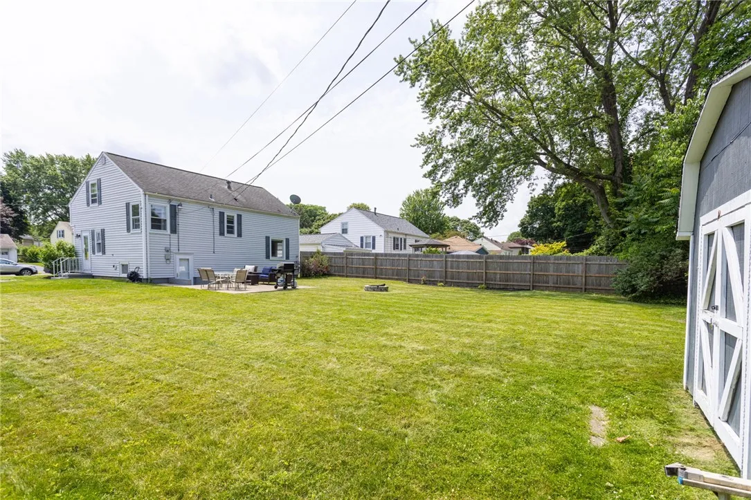 196 Saint Johns Drive, Greece, New York 14626, Greece, New York 14626, 3 Bedrooms Bedrooms, 6 Rooms Rooms,1 BathroomBathrooms,Residential,For Sale,196 Saint Johns Drive, Greece, New York 14626,R1616977