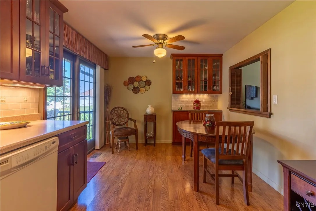 8424 Sextant Drive, Clay, New York 13027, Clay, New York 13027, 3 Bedrooms Bedrooms, 7 Rooms Rooms,1 BathroomBathrooms,Residential,For Sale,8424 Sextant Drive, Clay, New York 13027,S1613903