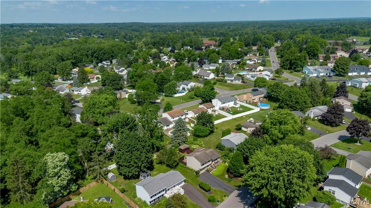 8424 Sextant Drive, Clay, New York 13027, Clay, New York 13027, 3 Bedrooms Bedrooms, 7 Rooms Rooms,1 BathroomBathrooms,Residential,For Sale,8424 Sextant Drive, Clay, New York 13027,S1613903