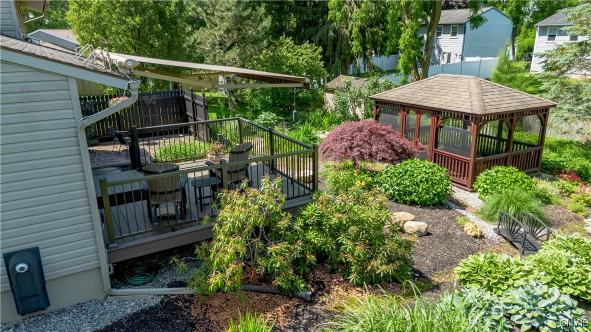 8424 Sextant Drive, Clay, New York 13027, Clay, New York 13027, 3 Bedrooms Bedrooms, 7 Rooms Rooms,1 BathroomBathrooms,Residential,For Sale,8424 Sextant Drive, Clay, New York 13027,S1613903