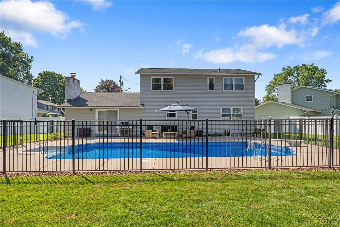 4330 Millwood Circle, Clay, New York 13090, Clay, New York 13090, 4 Bedrooms Bedrooms, 11 Rooms Rooms,2 BathroomsBathrooms,Residential,Closed,4330 Millwood Circle, Clay, New York 13090,0,S1616287