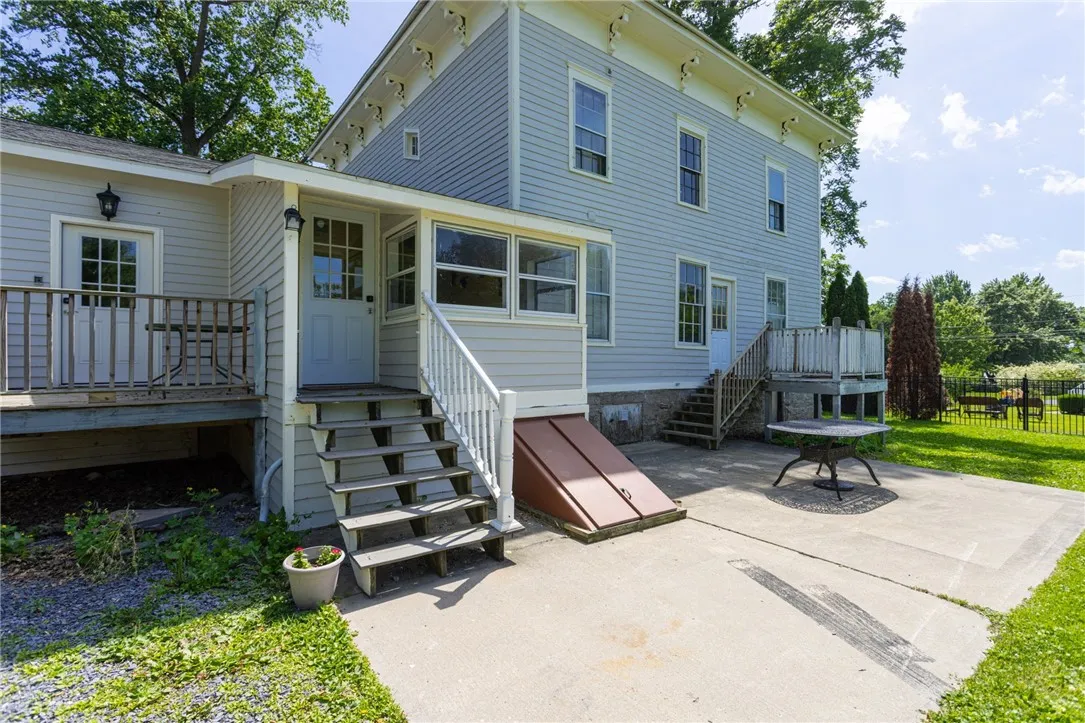 53 East Bayard Street, Seneca Falls, New York 1314, Seneca Falls, New York 13148, 4 Bedrooms Bedrooms, ,3 BathroomsBathrooms,Residential,For Sale,53 East Bayard Street, Seneca Falls, New York 1314,R1617651