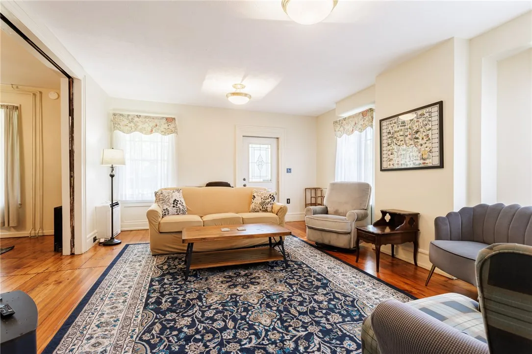 53 East Bayard Street, Seneca Falls, New York 1314, Seneca Falls, New York 13148, 4 Bedrooms Bedrooms, ,3 BathroomsBathrooms,Residential,For Sale,53 East Bayard Street, Seneca Falls, New York 1314,R1617651