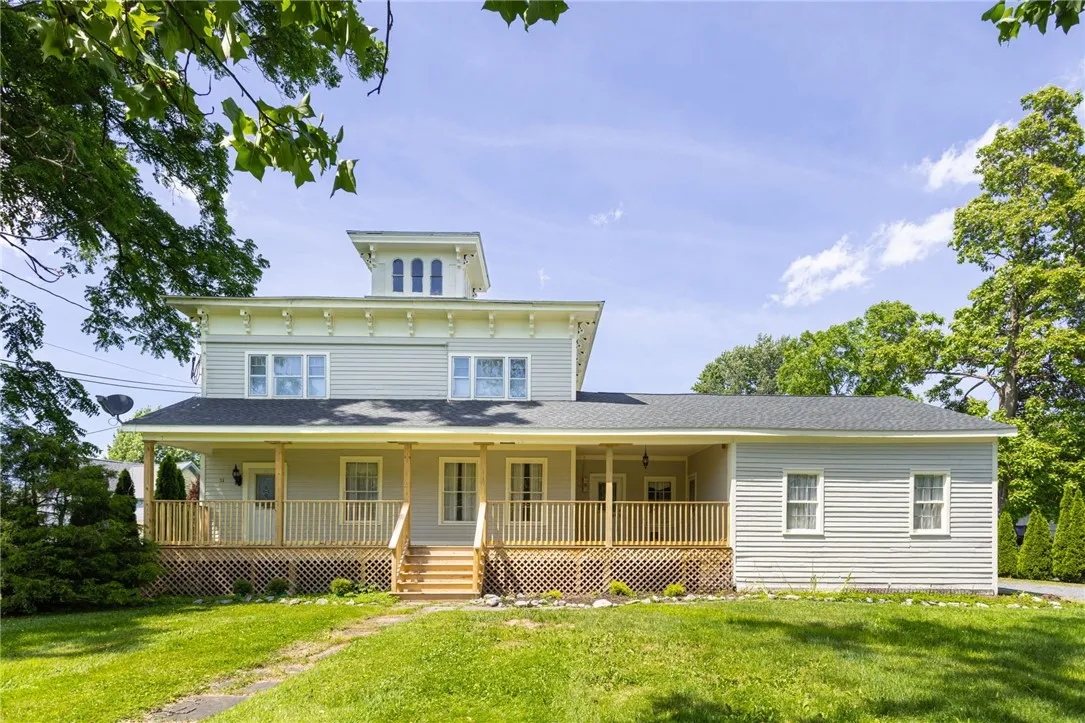 53 East Bayard Street, Seneca Falls, New York 1314, Seneca Falls, New York 13148, 4 Bedrooms Bedrooms, ,3 BathroomsBathrooms,Residential,For Sale,53 East Bayard Street, Seneca Falls, New York 1314,R1617651