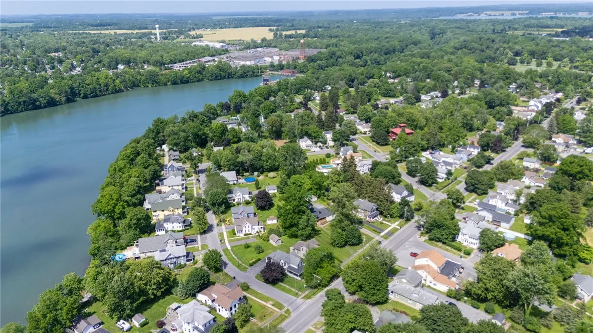 53 East Bayard Street, Seneca Falls, New York 1314, Seneca Falls, New York 13148, 4 Bedrooms Bedrooms, ,3 BathroomsBathrooms,Residential,For Sale,53 East Bayard Street, Seneca Falls, New York 1314,R1617651