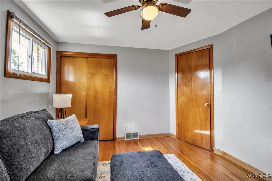 47 Fairelm Lane, Cheektowaga, New York 14227, Cheektowaga, New York 14227, 3 Bedrooms Bedrooms, 5 Rooms Rooms,1 BathroomBathrooms,Residential,Closed,47 Fairelm Lane, Cheektowaga, New York 14227,0,B1616485