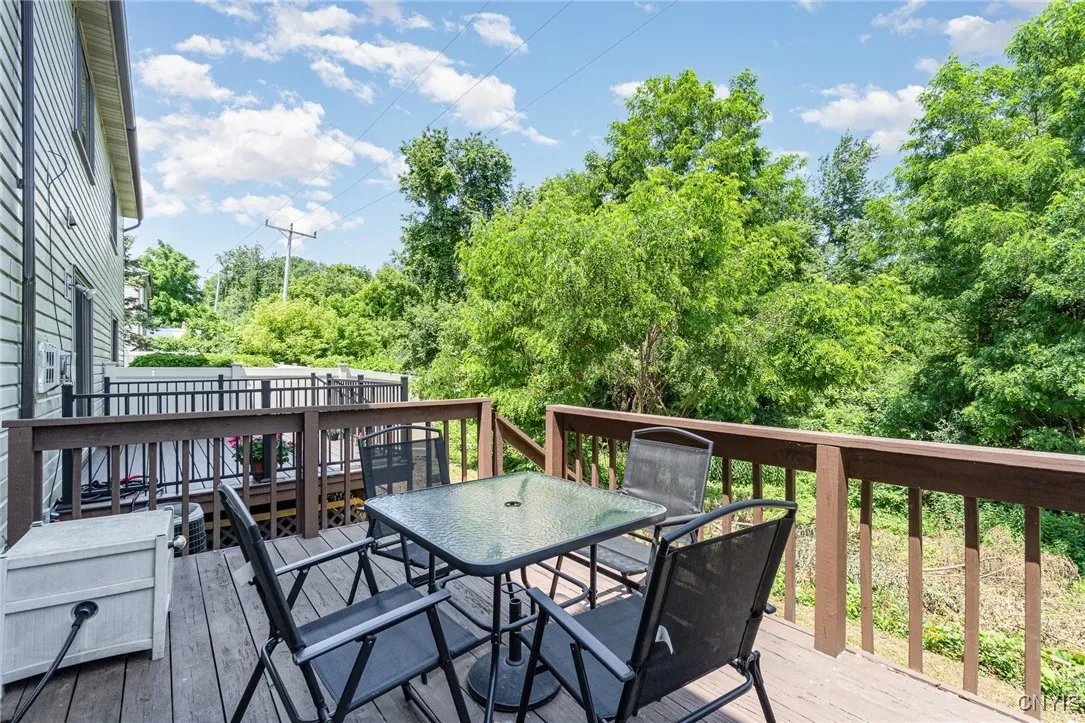 189 Lookout Circle, Camillus, New York 13209, Camillus, New York 13209, 2 Bedrooms Bedrooms, 7 Rooms Rooms,1 BathroomBathrooms,Residential,Closed,189 Lookout Circle, Camillus, New York 13209,0,S1617830