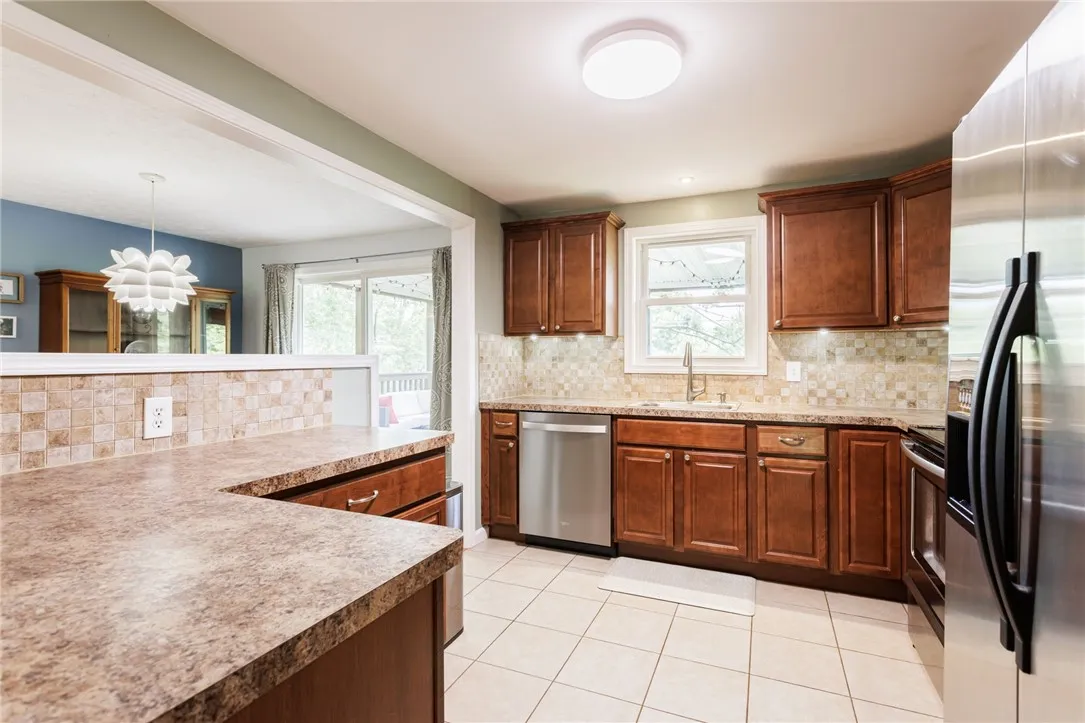 545 Pittsford-henrietta Town Line Road, Henrietta, Henrietta, New York 14467, 3 Bedrooms Bedrooms, 7 Rooms Rooms,2 BathroomsBathrooms,Residential,Closed,545 Pittsford-henrietta Town Line Road, Henrietta,R1617972