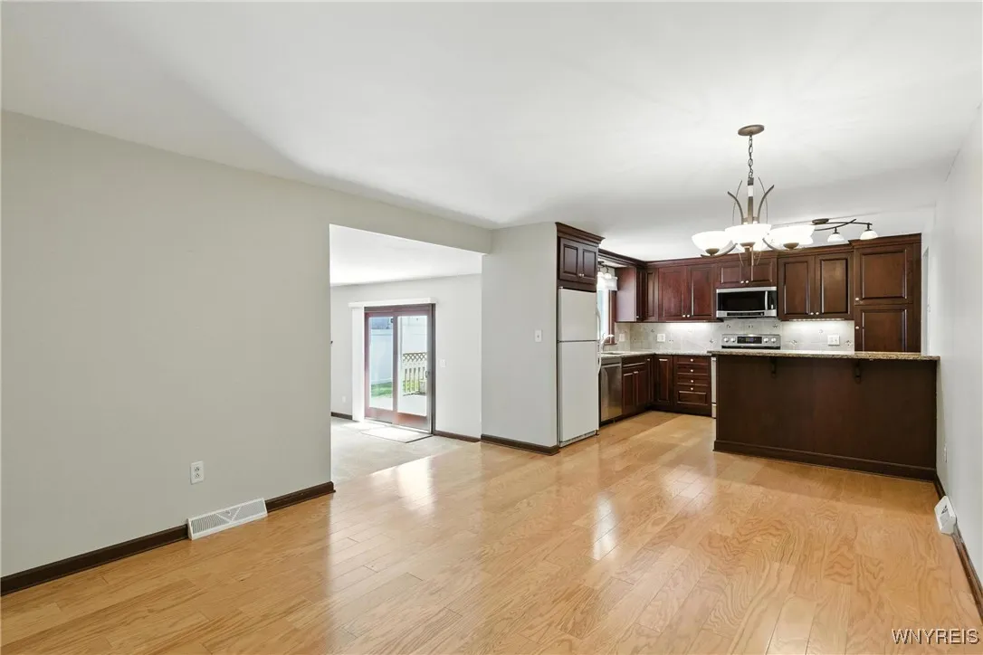 53 Christine Drive, Amherst, New York 14228, Amherst, New York 14228, 3 Bedrooms Bedrooms, 8 Rooms Rooms,2 BathroomsBathrooms,Residential,Closed,53 Christine Drive, Amherst, New York 14228,0,B1617495