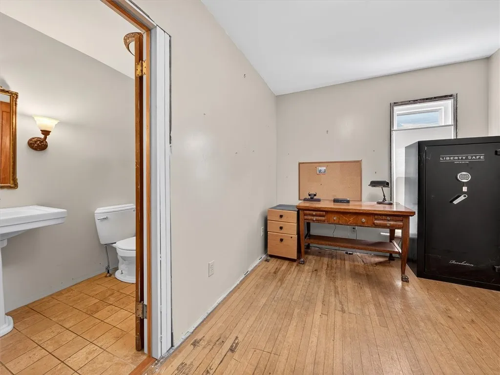 24 Ontario Street, Mendon, New York 14472, Mendon, New York 14472, 3 Bedrooms Bedrooms, 8 Rooms Rooms,1 BathroomBathrooms,Residential,Closed,24 Ontario Street, Mendon, New York 14472,0,R1617666