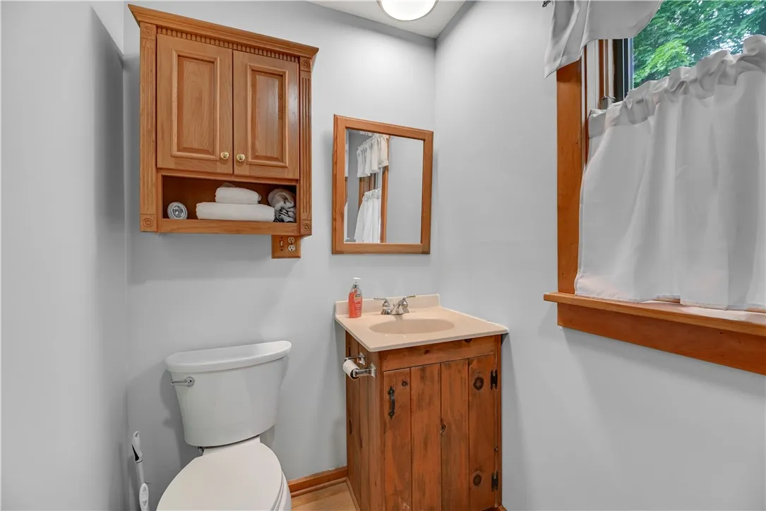 8182 Feather Street, Naples, New York 14512, Naples, New York 14512, 2 Bedrooms Bedrooms, 6 Rooms Rooms,2 BathroomsBathrooms,Residential,Closed,8182 Feather Street, Naples, New York 14512,0,R1612197