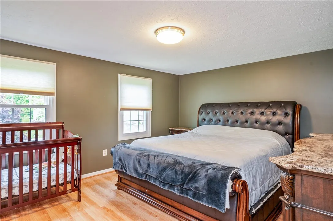 73 Hazel Bark Run, Gates, New York 14606, Gates, New York 14606, 3 Bedrooms Bedrooms, 9 Rooms Rooms,2 BathroomsBathrooms,Residential,For Sale,73 Hazel Bark Run, Gates, New York 14606,0,R1618057