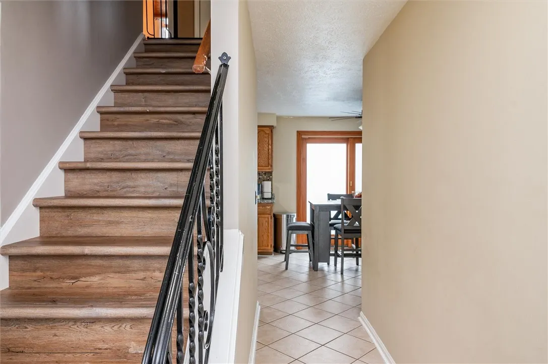 73 Hazel Bark Run, Gates, New York 14606, Gates, New York 14606, 3 Bedrooms Bedrooms, 9 Rooms Rooms,2 BathroomsBathrooms,Residential,For Sale,73 Hazel Bark Run, Gates, New York 14606,0,R1618057