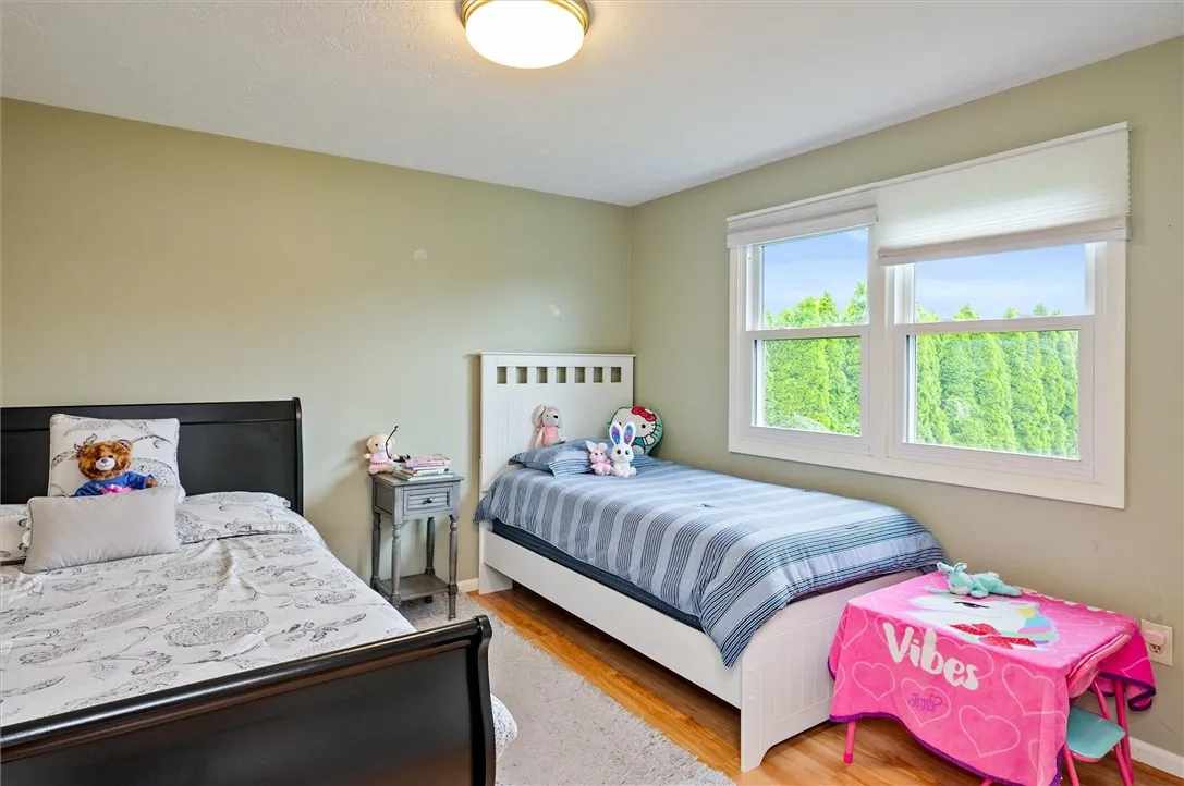 73 Hazel Bark Run, Gates, New York 14606, Gates, New York 14606, 3 Bedrooms Bedrooms, 9 Rooms Rooms,2 BathroomsBathrooms,Residential,For Sale,73 Hazel Bark Run, Gates, New York 14606,0,R1618057