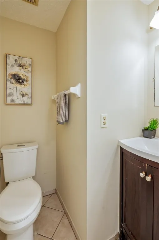 73 Hazel Bark Run, Gates, New York 14606, Gates, New York 14606, 3 Bedrooms Bedrooms, 9 Rooms Rooms,2 BathroomsBathrooms,Residential,For Sale,73 Hazel Bark Run, Gates, New York 14606,0,R1618057