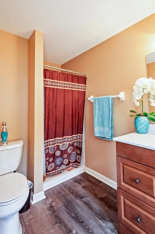 73 Hazel Bark Run, Gates, New York 14606, Gates, New York 14606, 3 Bedrooms Bedrooms, 9 Rooms Rooms,2 BathroomsBathrooms,Residential,For Sale,73 Hazel Bark Run, Gates, New York 14606,0,R1618057