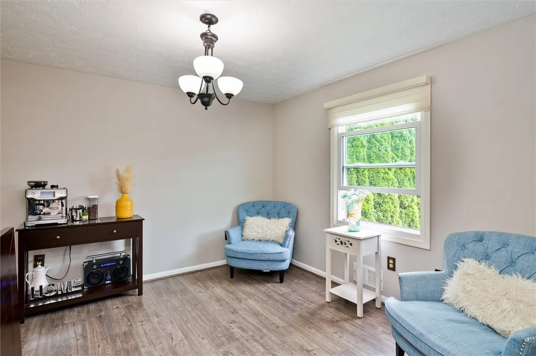 73 Hazel Bark Run, Gates, New York 14606, Gates, New York 14606, 3 Bedrooms Bedrooms, 9 Rooms Rooms,2 BathroomsBathrooms,Residential,For Sale,73 Hazel Bark Run, Gates, New York 14606,0,R1618057