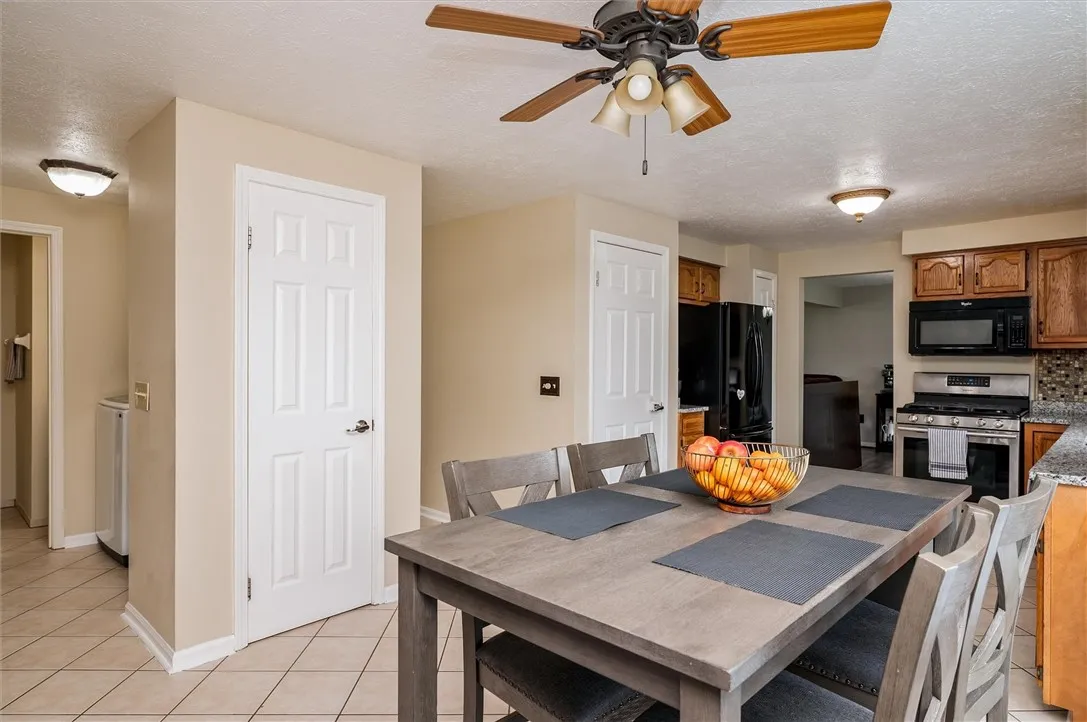 73 Hazel Bark Run, Gates, New York 14606, Gates, New York 14606, 3 Bedrooms Bedrooms, 9 Rooms Rooms,2 BathroomsBathrooms,Residential,For Sale,73 Hazel Bark Run, Gates, New York 14606,0,R1618057