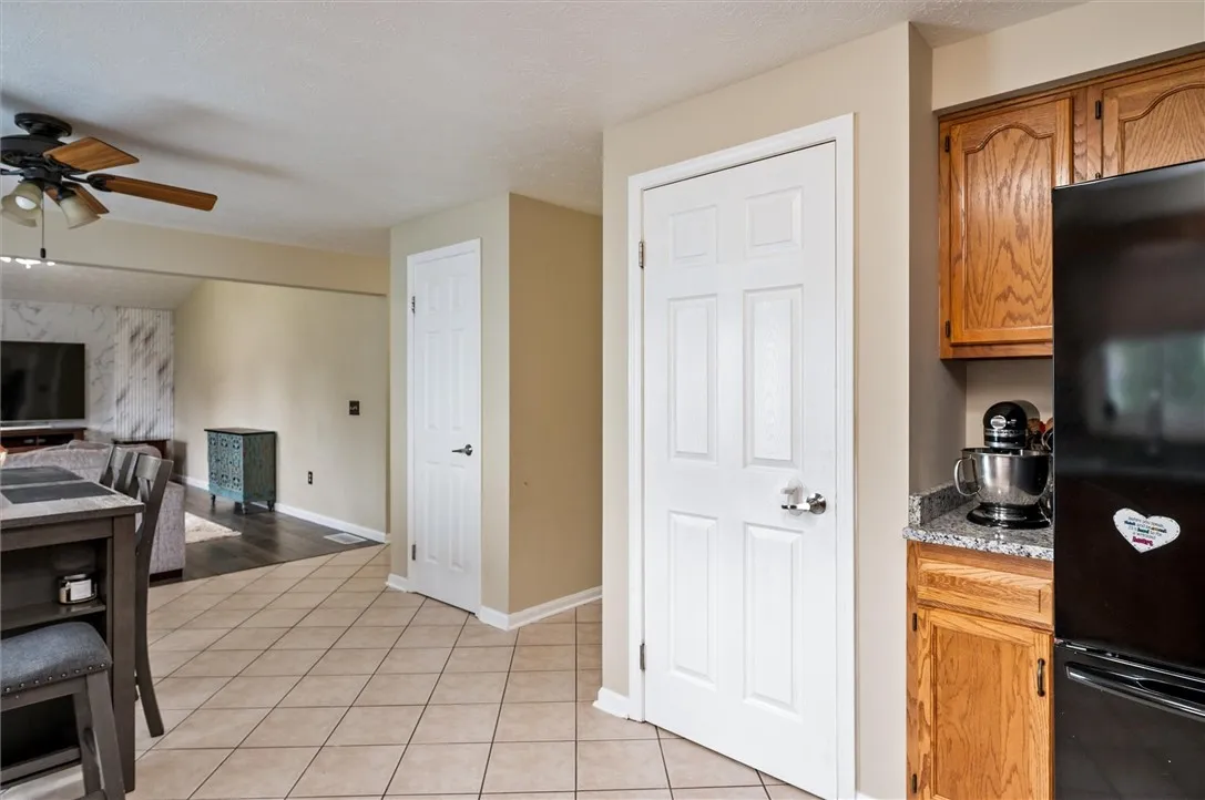 73 Hazel Bark Run, Gates, New York 14606, Gates, New York 14606, 3 Bedrooms Bedrooms, 9 Rooms Rooms,2 BathroomsBathrooms,Residential,For Sale,73 Hazel Bark Run, Gates, New York 14606,0,R1618057