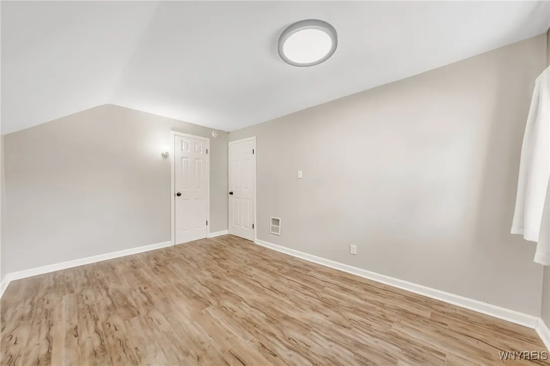 112 Amber Street, Buffalo, New York 14220, Buffalo, New York 14220, 3 Bedrooms Bedrooms, 5 Rooms Rooms,1 BathroomBathrooms,Residential,Closed,112 Amber Street, Buffalo, New York 14220,0,B1617981