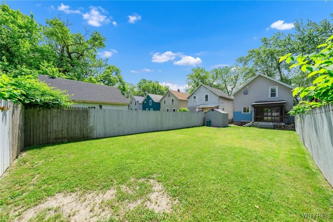 112 Amber Street, Buffalo, New York 14220, Buffalo, New York 14220, 3 Bedrooms Bedrooms, 5 Rooms Rooms,1 BathroomBathrooms,Residential,Closed,112 Amber Street, Buffalo, New York 14220,0,B1617981