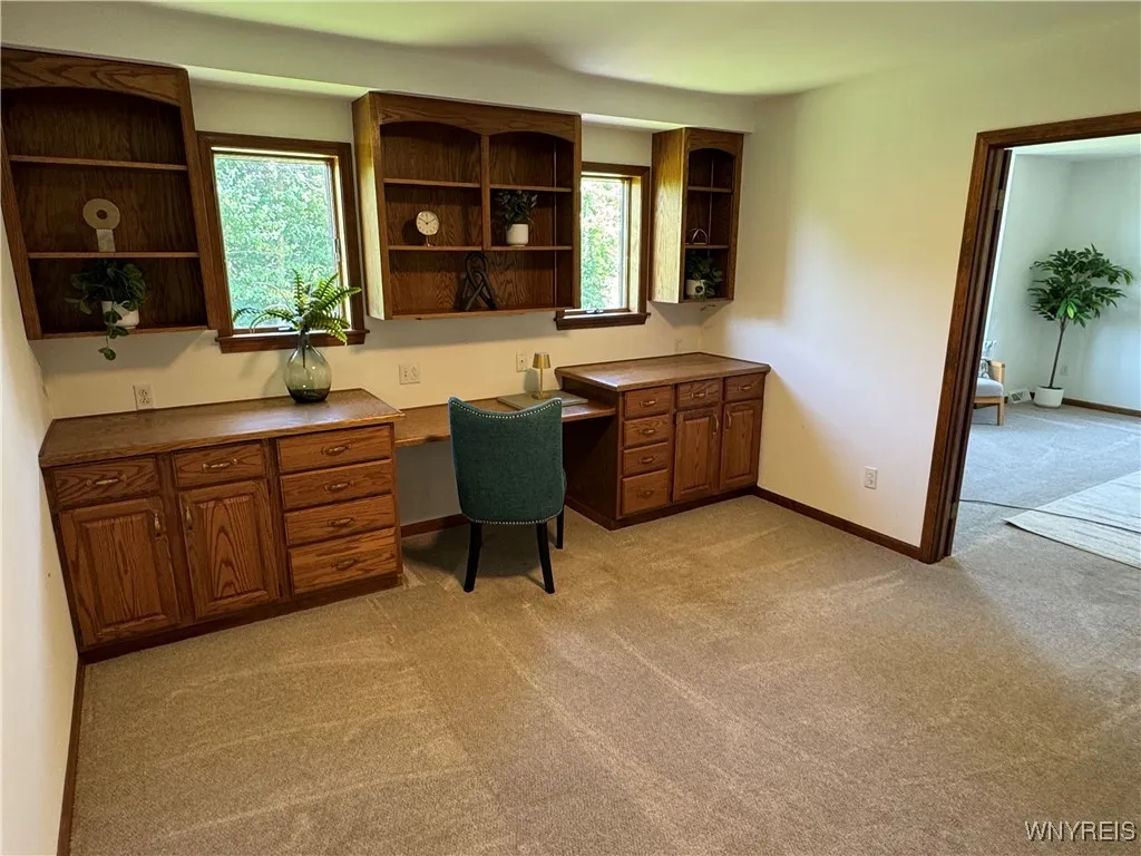 1492 North Creek Road, Hamburg, New York 14085, Hamburg, New York 14085, 3 Bedrooms Bedrooms, 9 Rooms Rooms,2 BathroomsBathrooms,Residential,Closed,1492 North Creek Road, Hamburg, New York 14085,0,B1617931