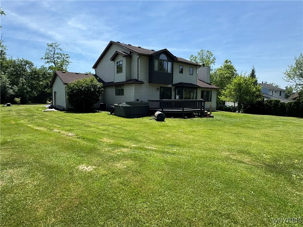 1492 North Creek Road, Hamburg, New York 14085, Hamburg, New York 14085, 3 Bedrooms Bedrooms, 9 Rooms Rooms,2 BathroomsBathrooms,Residential,Closed,1492 North Creek Road, Hamburg, New York 14085,0,B1617931