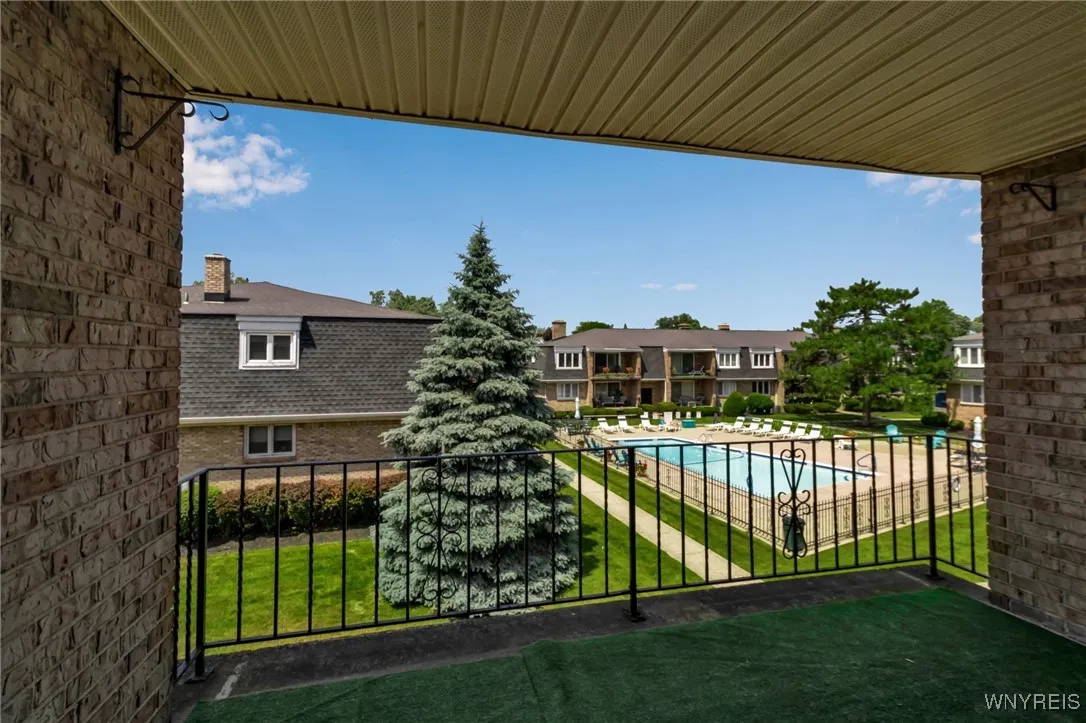 1419 North Forest Road 7, Amherst, New York 14221, Amherst, New York 14221, 2 Bedrooms Bedrooms, 5 Rooms Rooms,2 BathroomsBathrooms,Residential,Closed,1419 North Forest Road 7, Amherst, New York 14221,B1617508