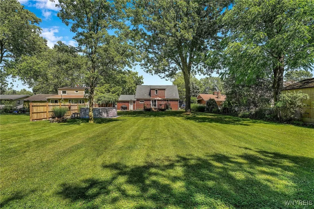 4964 Meadowbrook Road, Clarence, New York 14221, Clarence, New York 14221, 3 Bedrooms Bedrooms, 8 Rooms Rooms,2 BathroomsBathrooms,Residential,Closed,4964 Meadowbrook Road, Clarence, New York 14221,B1617809