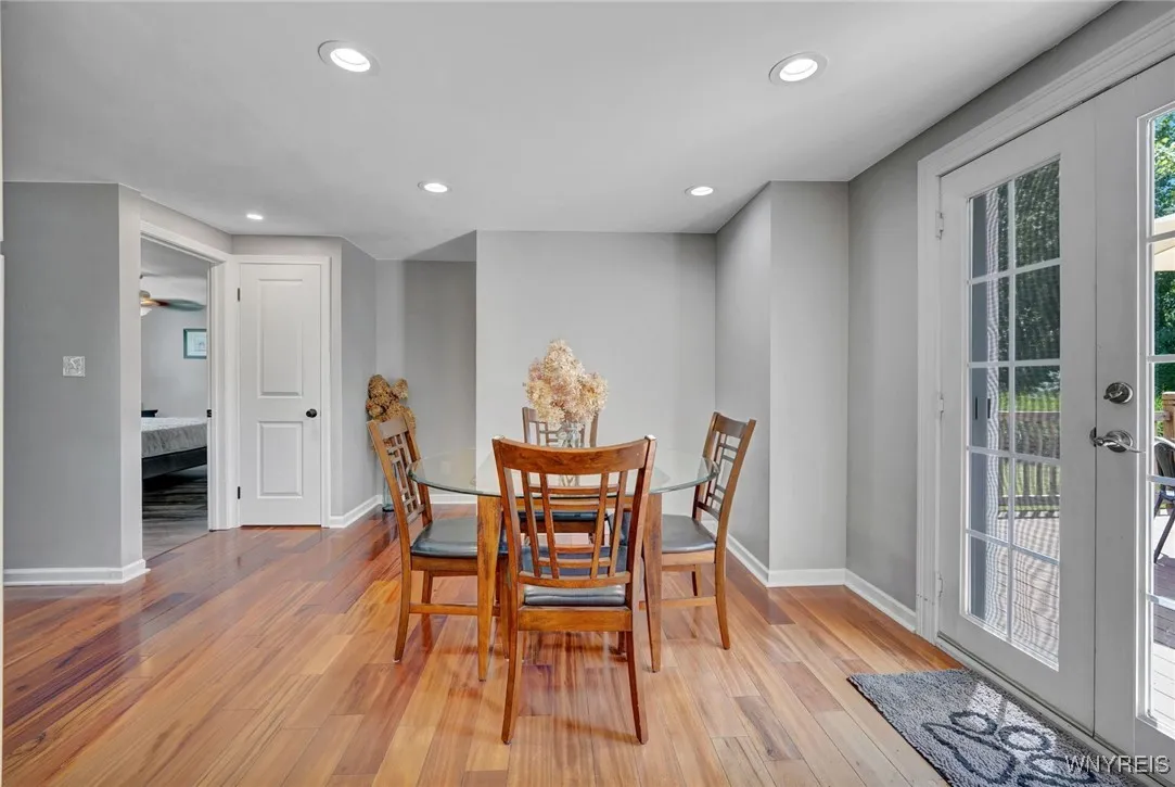 4964 Meadowbrook Road, Clarence, New York 14221, Clarence, New York 14221, 3 Bedrooms Bedrooms, 8 Rooms Rooms,2 BathroomsBathrooms,Residential,Closed,4964 Meadowbrook Road, Clarence, New York 14221,B1617809