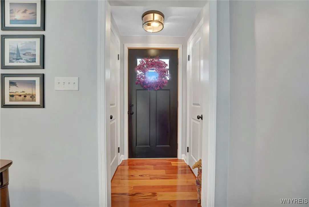 4964 Meadowbrook Road, Clarence, New York 14221, Clarence, New York 14221, 3 Bedrooms Bedrooms, 8 Rooms Rooms,2 BathroomsBathrooms,Residential,Closed,4964 Meadowbrook Road, Clarence, New York 14221,B1617809