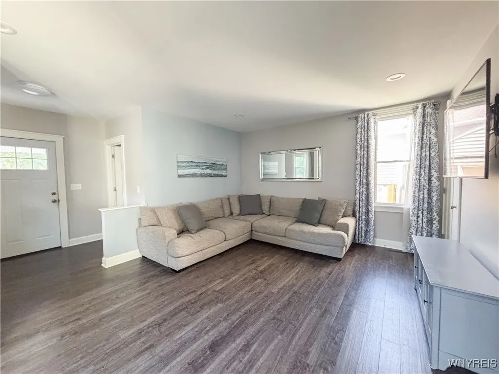 40 Hawkins Avenue, Hamburg, New York 14075, Hamburg, New York 14075, 3 Bedrooms Bedrooms, 7 Rooms Rooms,2 BathroomsBathrooms,Residential,Closed,40 Hawkins Avenue, Hamburg, New York 14075,B1617055