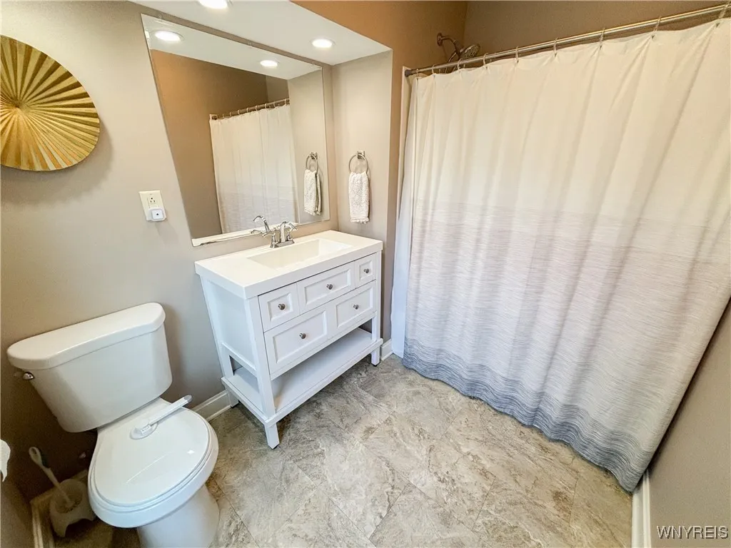 40 Hawkins Avenue, Hamburg, New York 14075, Hamburg, New York 14075, 3 Bedrooms Bedrooms, 7 Rooms Rooms,2 BathroomsBathrooms,Residential,Closed,40 Hawkins Avenue, Hamburg, New York 14075,B1617055