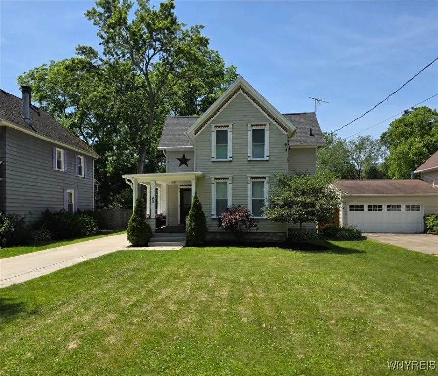 40 Hawkins Avenue, Hamburg, New York 14075, Hamburg, New York 14075, 3 Bedrooms Bedrooms, 7 Rooms Rooms,2 BathroomsBathrooms,Residential,Closed,40 Hawkins Avenue, Hamburg, New York 14075,B1617055