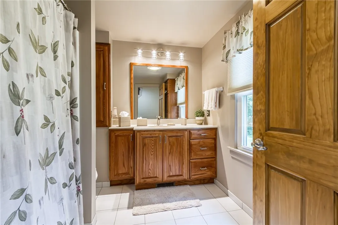 2893 Cuylerville Road, Leicester, New York 14481, Leicester, New York 14481, 5 Bedrooms Bedrooms, 11 Rooms Rooms,2 BathroomsBathrooms,Residential,For Sale,2893 Cuylerville Road, Leicester, New York 14481,0,R1616717