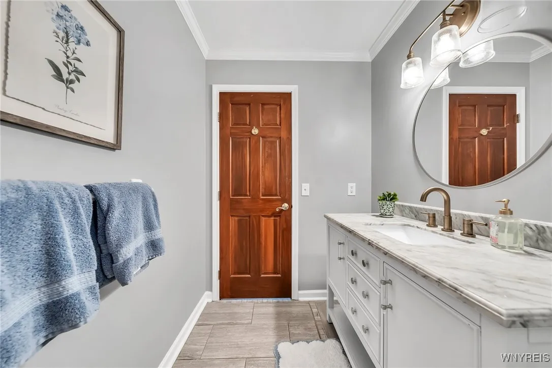 34 Dawnbrook Lane, Amherst, New York 14221, Amherst, New York 14221, 4 Bedrooms Bedrooms, 9 Rooms Rooms,2 BathroomsBathrooms,Residential,Closed,34 Dawnbrook Lane, Amherst, New York 14221,0,B1618010