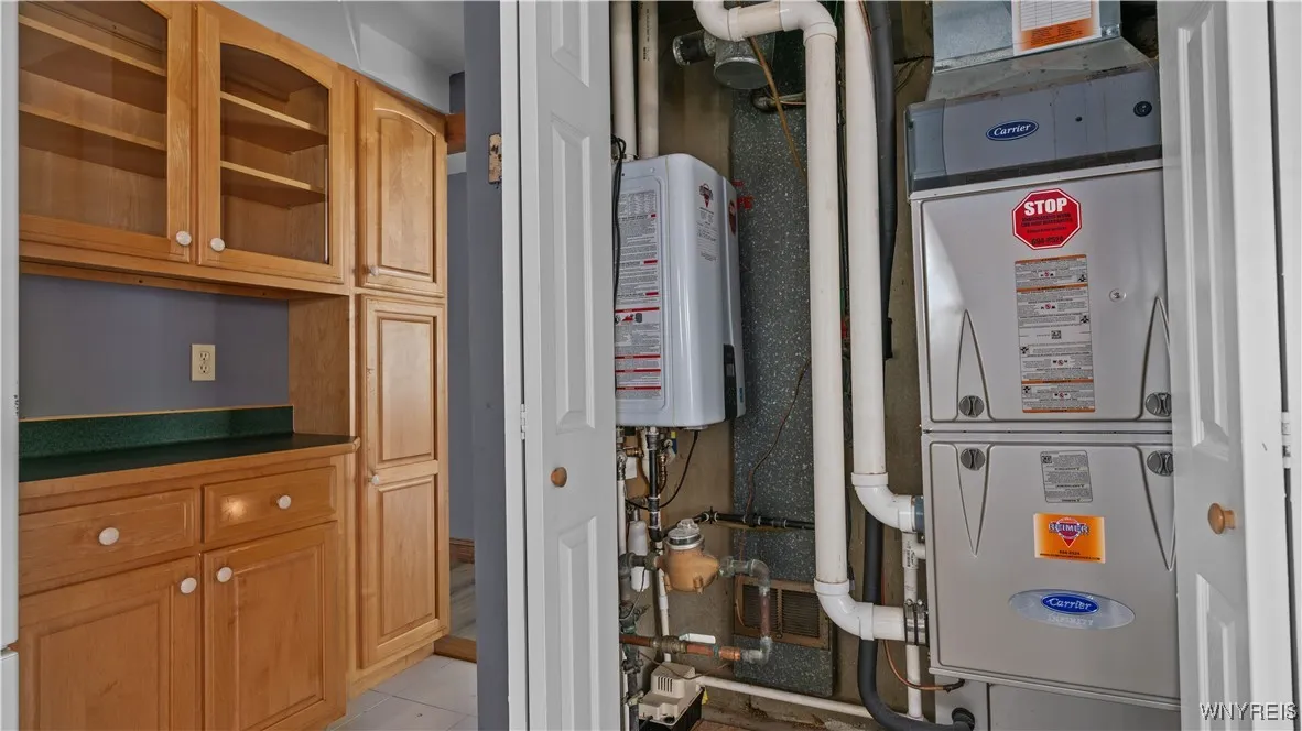 89 Burnside Drive, Tonawanda-town, New York 14150, Tonawanda, New York 14150, 3 Bedrooms Bedrooms, 6 Rooms Rooms,1 BathroomBathrooms,Residential,Closed,89 Burnside Drive, Tonawanda-town, New York 14150,0,B1617367