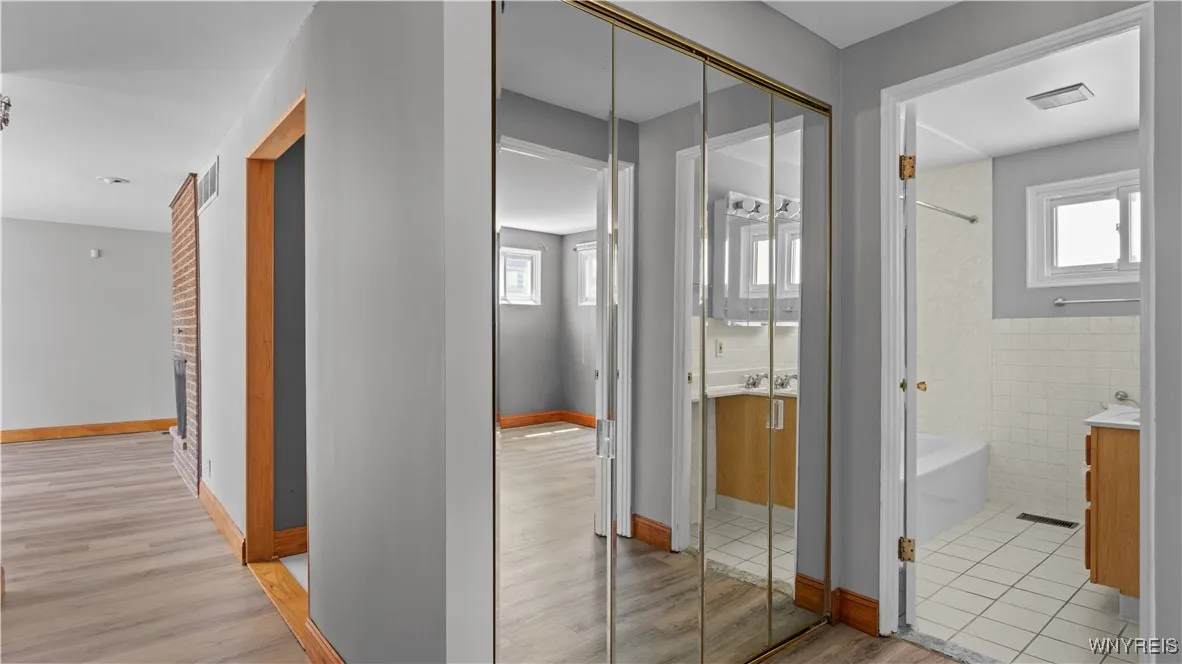 89 Burnside Drive, Tonawanda-town, New York 14150, Tonawanda, New York 14150, 3 Bedrooms Bedrooms, 6 Rooms Rooms,1 BathroomBathrooms,Residential,Closed,89 Burnside Drive, Tonawanda-town, New York 14150,0,B1617367