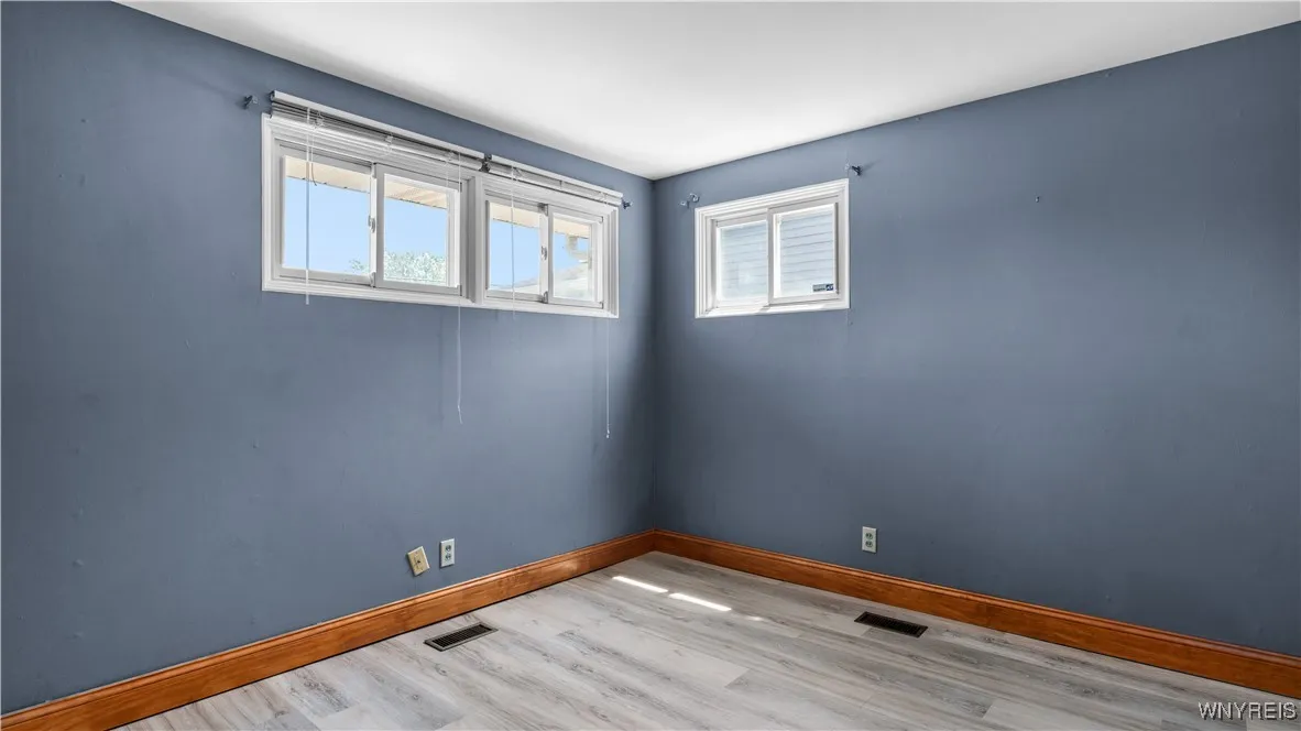 89 Burnside Drive, Tonawanda-town, New York 14150, Tonawanda, New York 14150, 3 Bedrooms Bedrooms, 6 Rooms Rooms,1 BathroomBathrooms,Residential,Closed,89 Burnside Drive, Tonawanda-town, New York 14150,0,B1617367